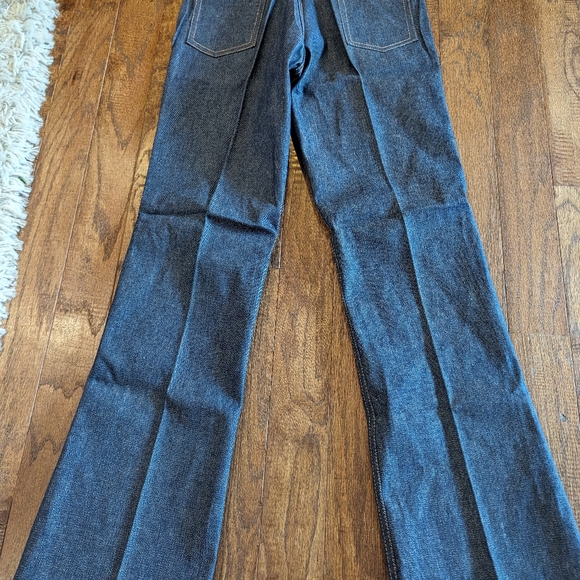 70's vintage denim flares, new with tags, size 29 W 31.5 inseam - Picture 4 of 6